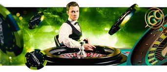 Antarmuka permainan arcade pada platform clovertoto dengan pilihan game dan kontrol taruhan
